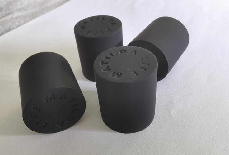 Pehme puutetundlik pind Zamaci kork