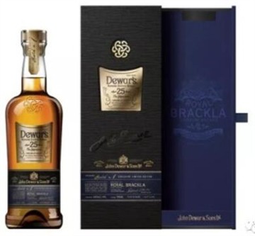 2018. aasta 5 parimat veinipudeli disaini