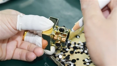 Rhinestone'i parfüümimütside mitmekülgsus ja täpsus